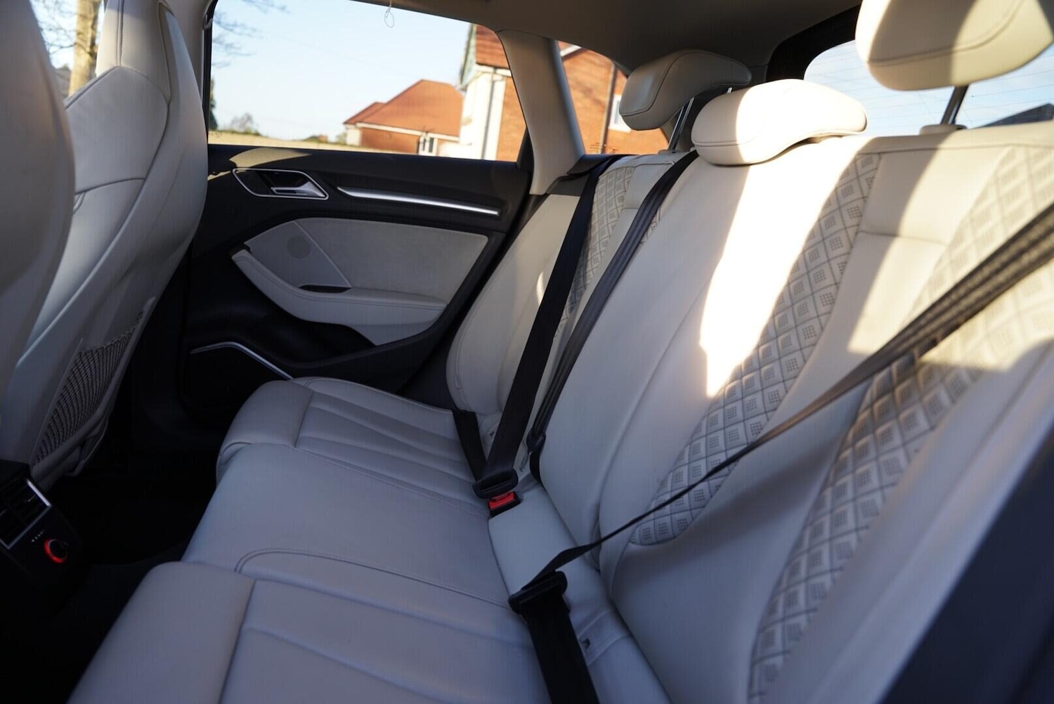 Used Audi RS3 2015 for sale - 78056057: Photo 17