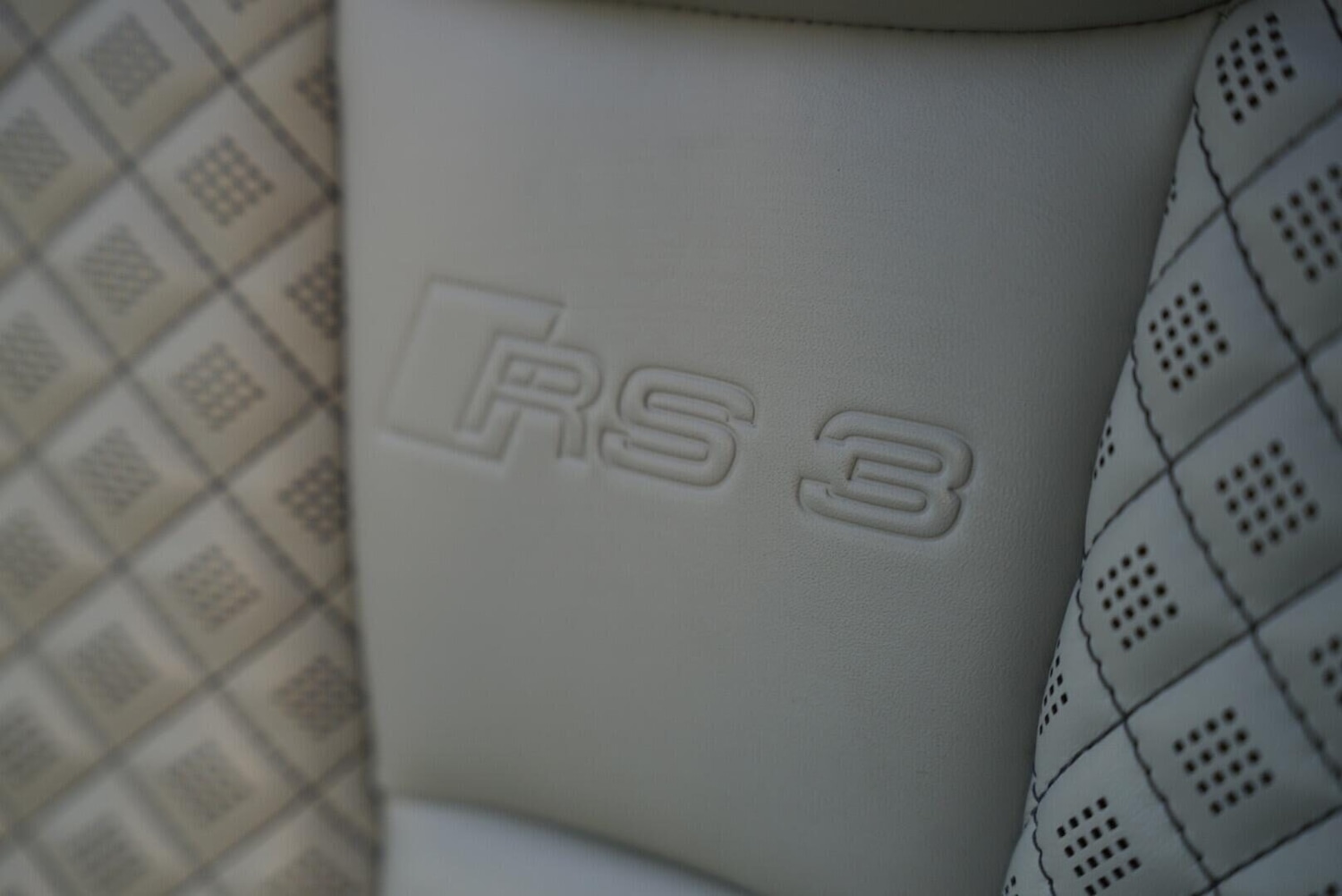 Used Audi RS3 2015 for sale - 78056057: Photo 25