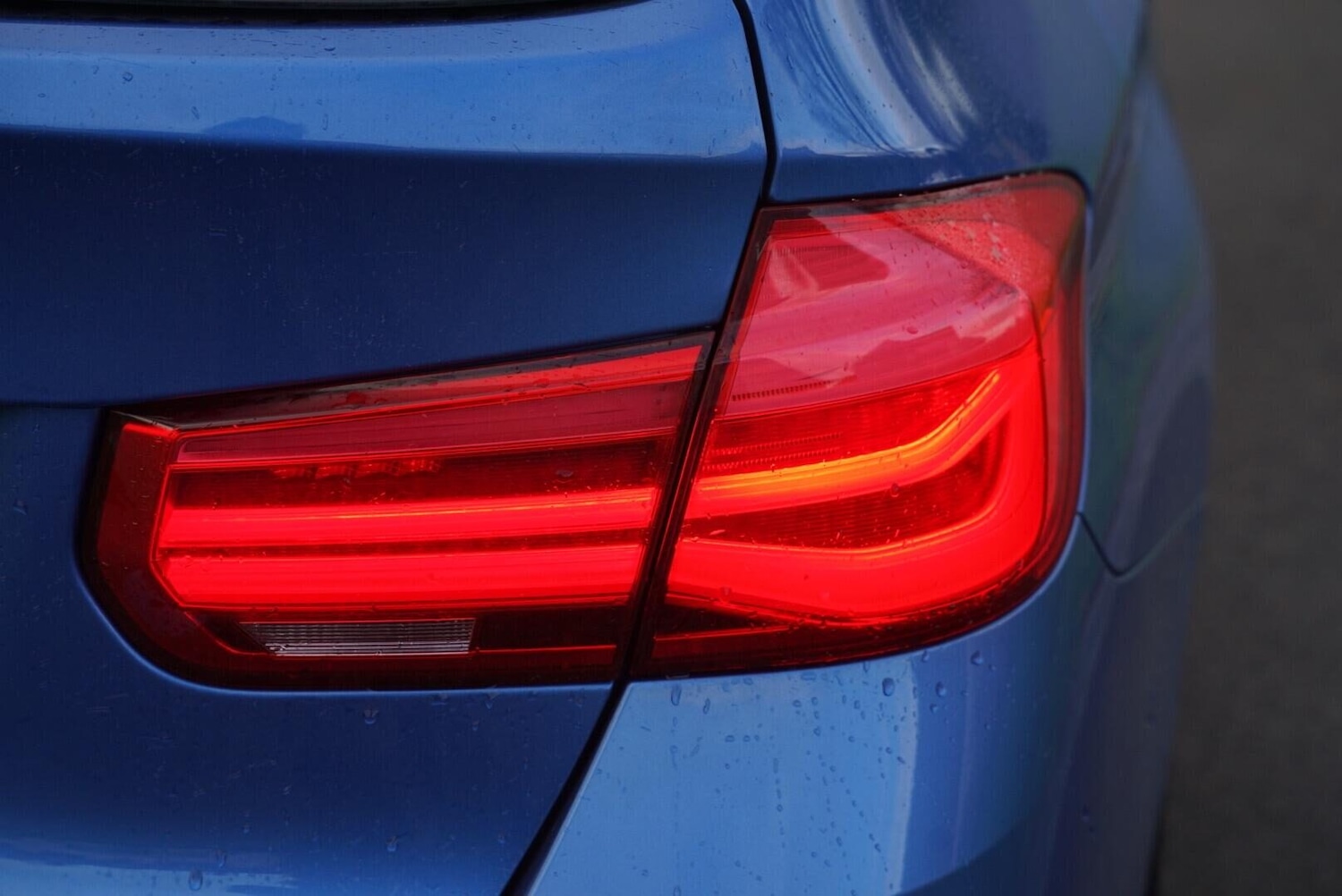 Used BMW 3 Series 2017 for sale - 77014136: Photo 32