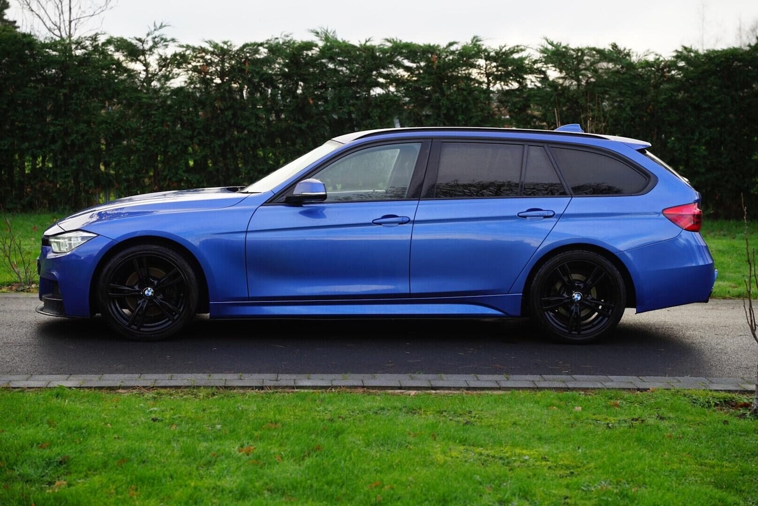 Used BMW 3 Series 2017 for sale - 77014136: Photo 9