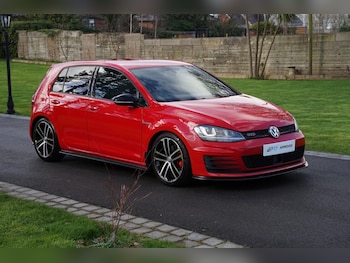 Used Volkswagen Golf 2014 for sale - 77897449: Photo