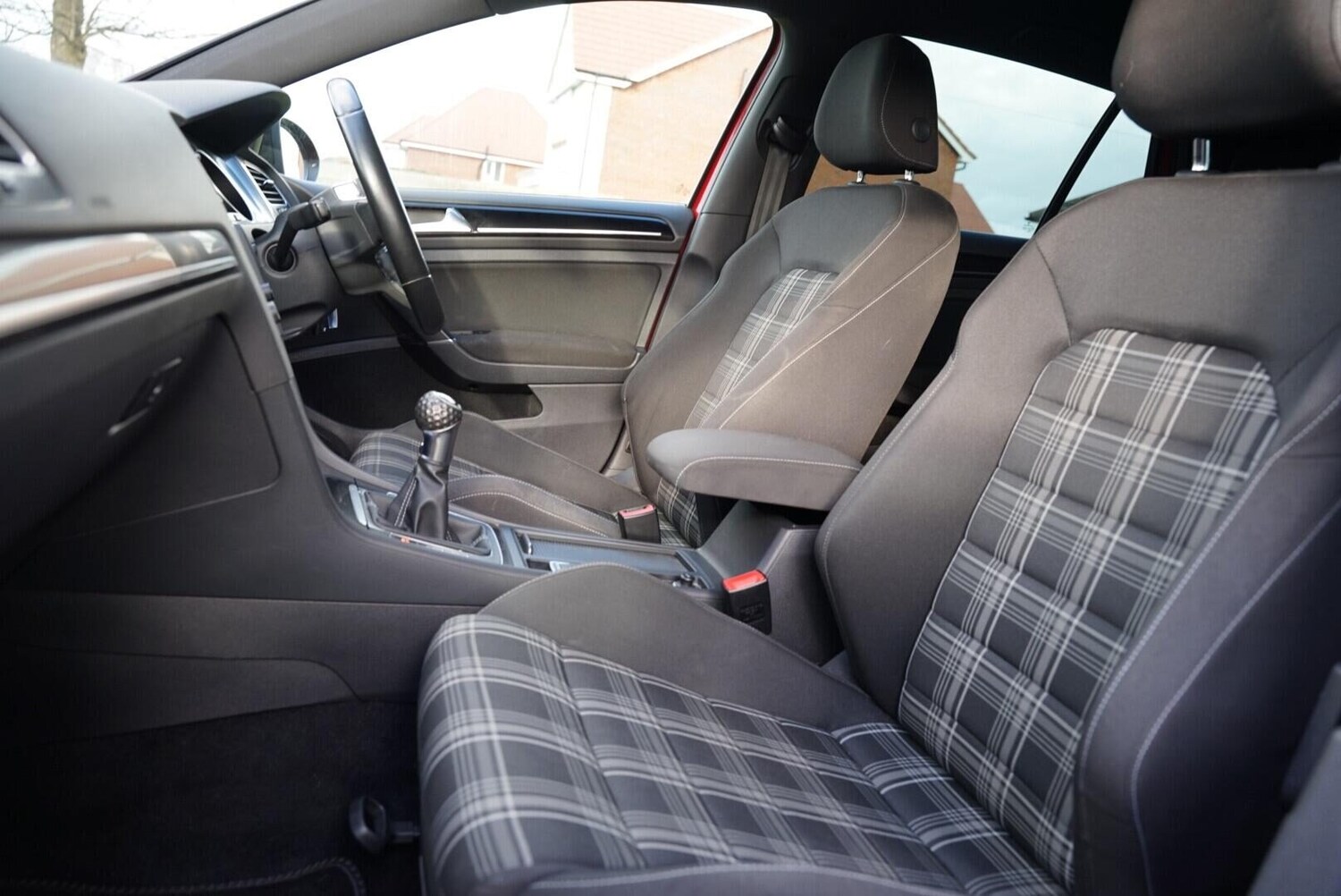 Used Volkswagen Golf 2014 for sale - 77897449: Photo 28