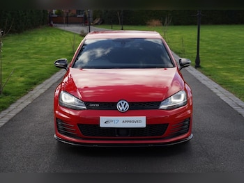 Used Volkswagen Golf 2014 for sale - 77897449: Photo