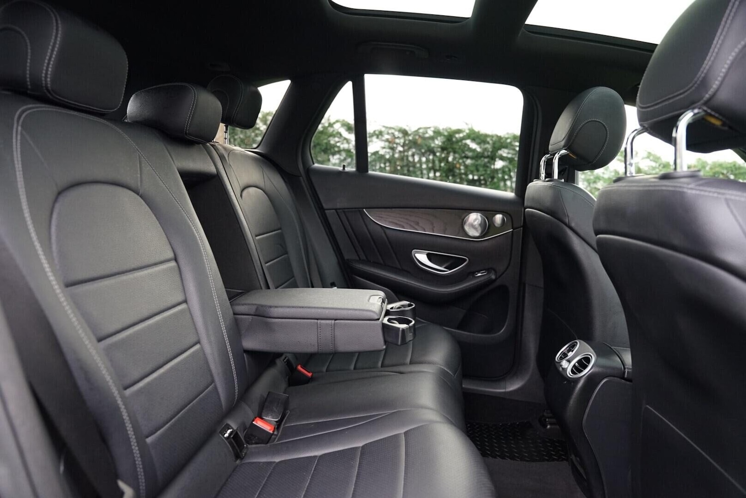 Used Mercedes-Benz GLC 2017 for sale - 77636584: Photo 21