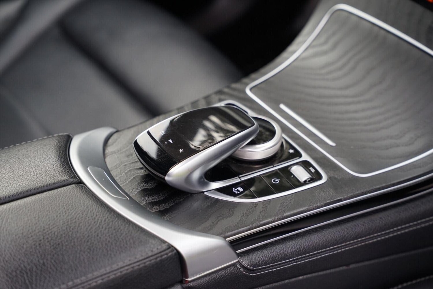 Used Mercedes-Benz GLC 2017 for sale - 77636584: Photo 35