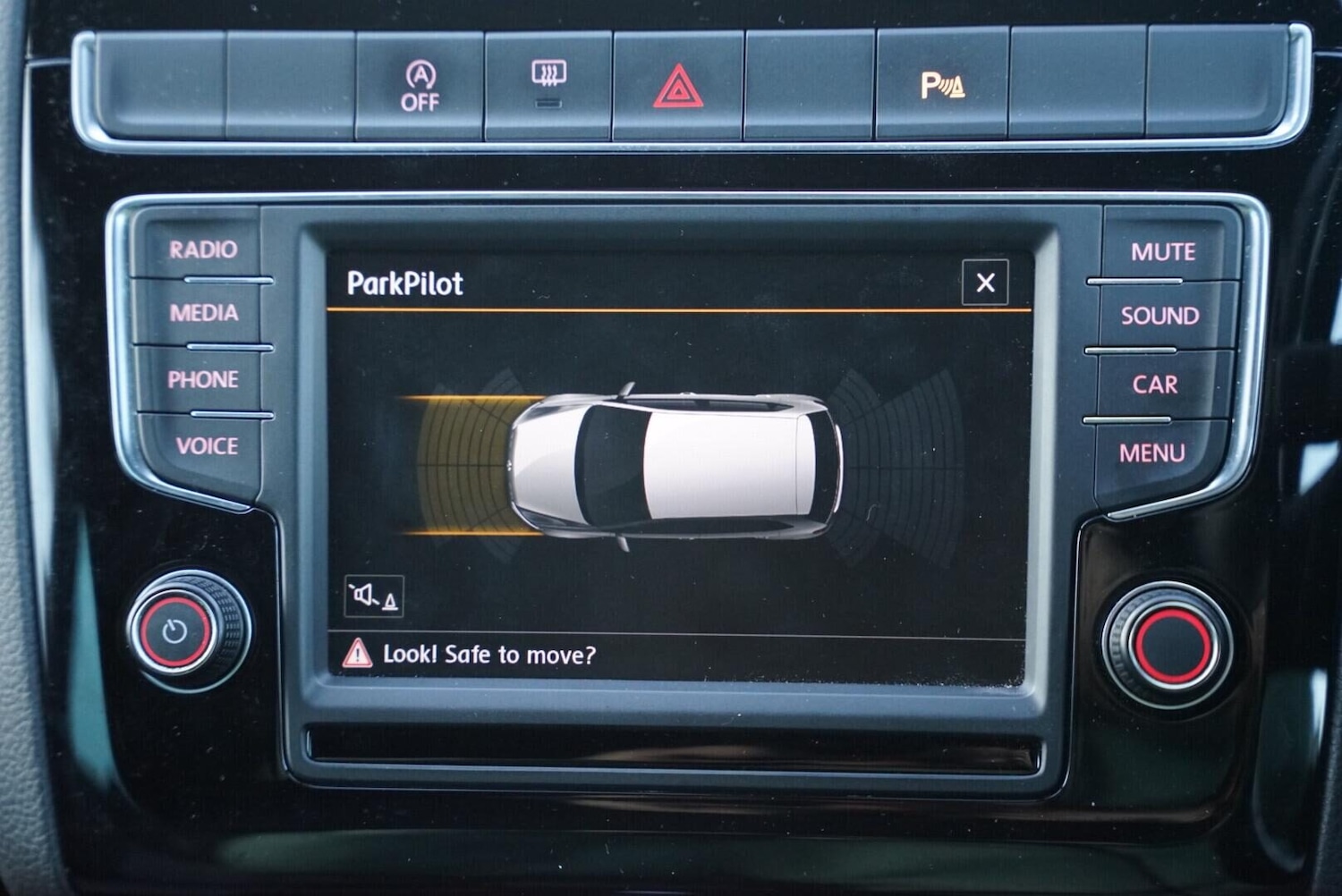 Used Volkswagen Polo 2016 for sale - 77249692: Photo 23