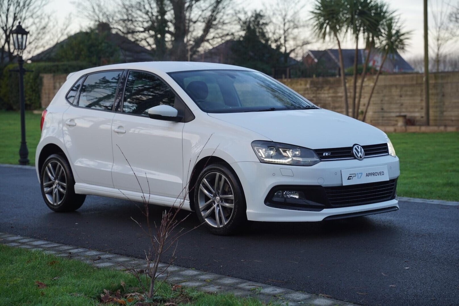 Used Volkswagen Polo 2016 for sale - 77249692: Photo 4