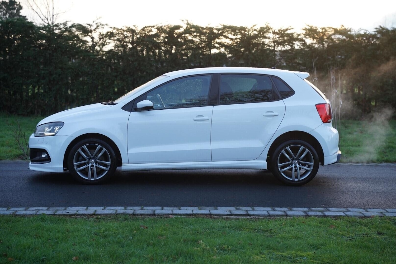 Used Volkswagen Polo 2016 for sale - 77249692: Photo 9