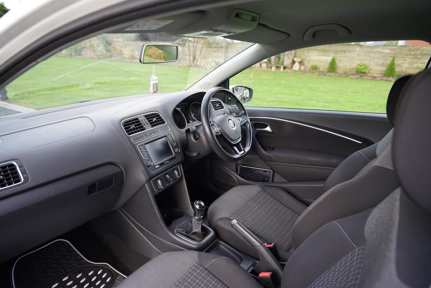 Used Volkswagen Polo 2016 for sale - 76783096: Photo 17