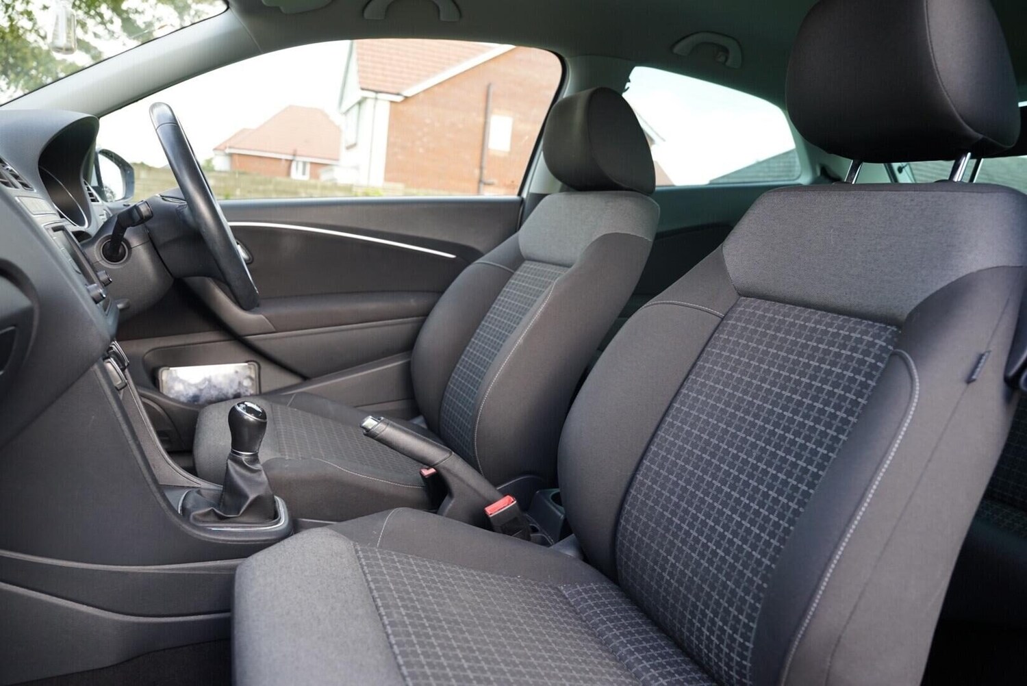 Used Volkswagen Polo 2016 for sale - 76783096: Photo 24