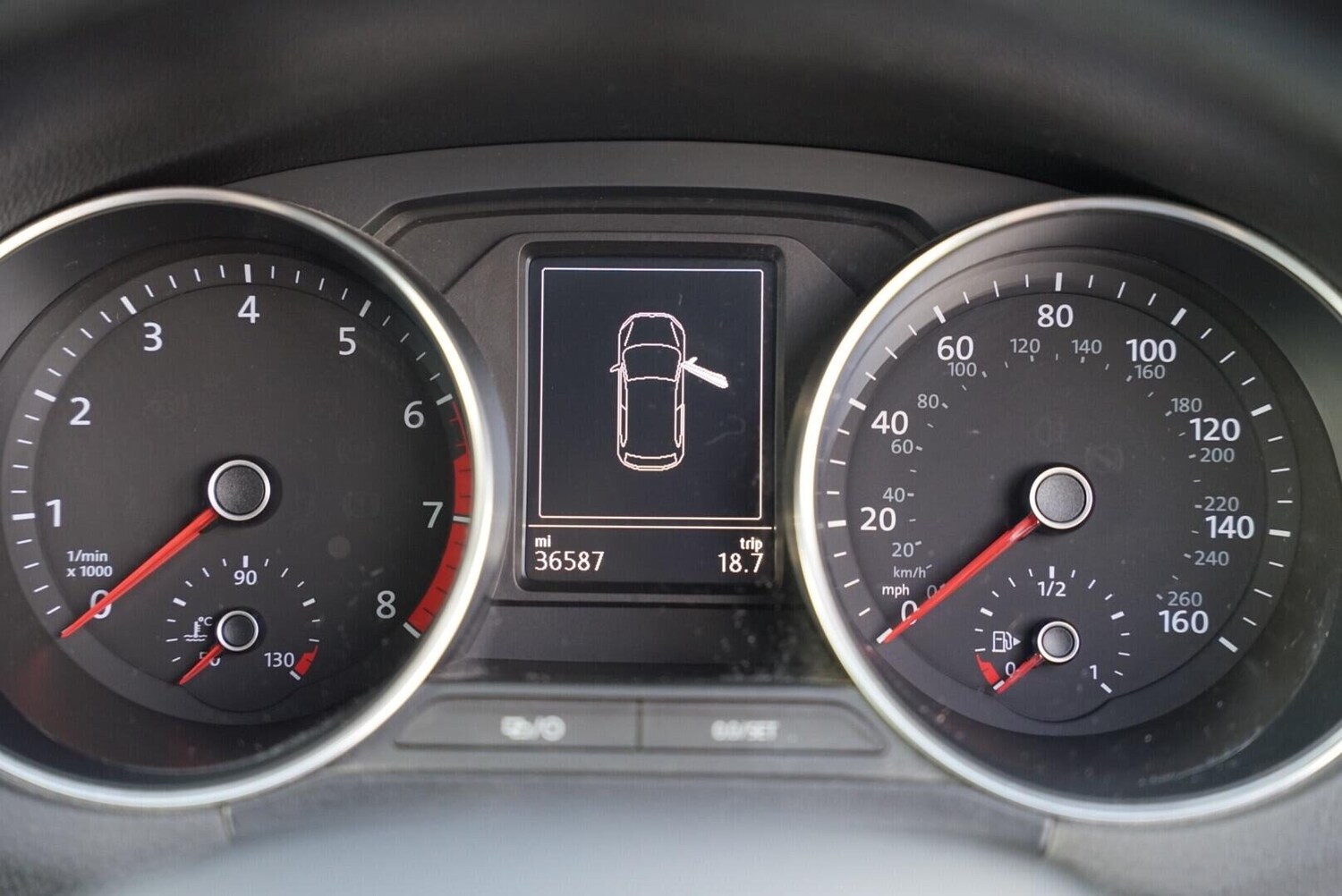 Used Volkswagen Polo 2016 for sale - 76783096: Photo 27