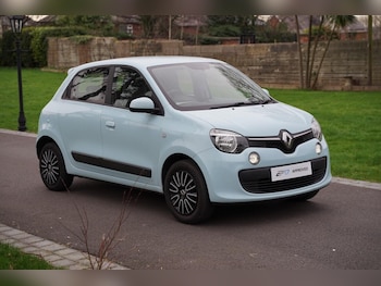 2016 - 1.0 SCE Play 5dr