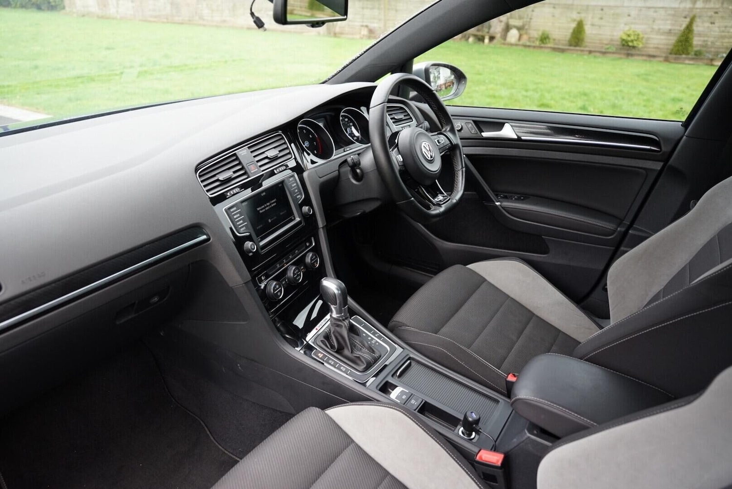 Used Volkswagen Golf 2015 for sale - 77689391: Photo 23