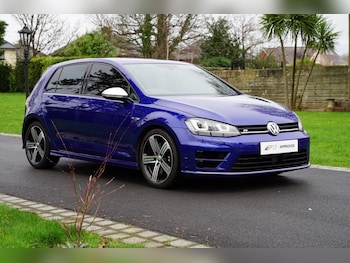 Used Volkswagen Golf 2015 for sale - 77689391: Photo