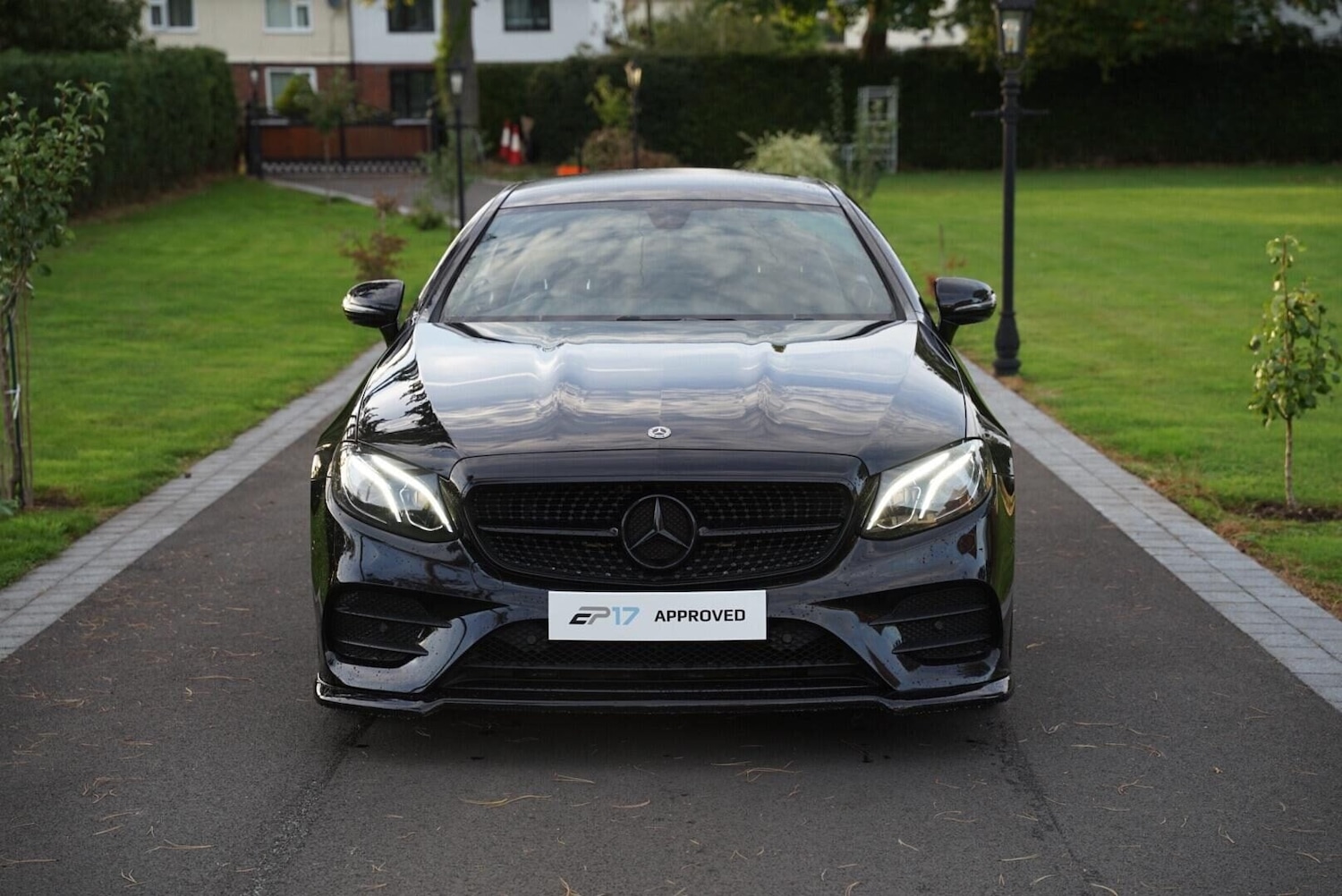 Used Mercedes-Benz E Class 2018 for sale - 76783149: Photo 2