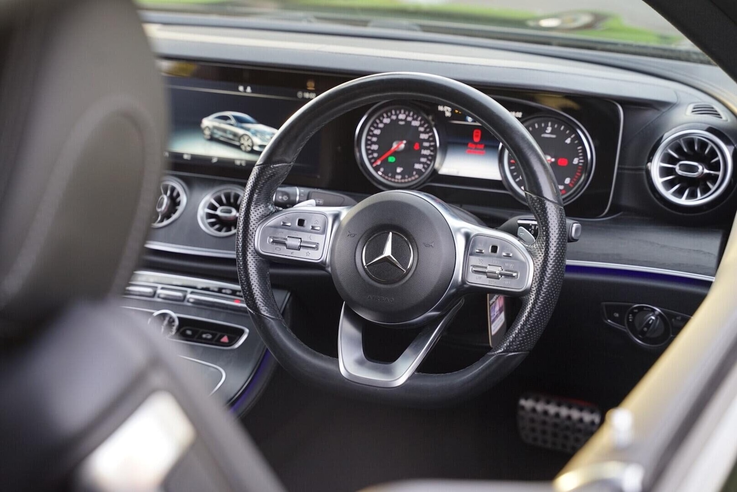 Used Mercedes-Benz E Class 2018 for sale - 76783149: Photo 22