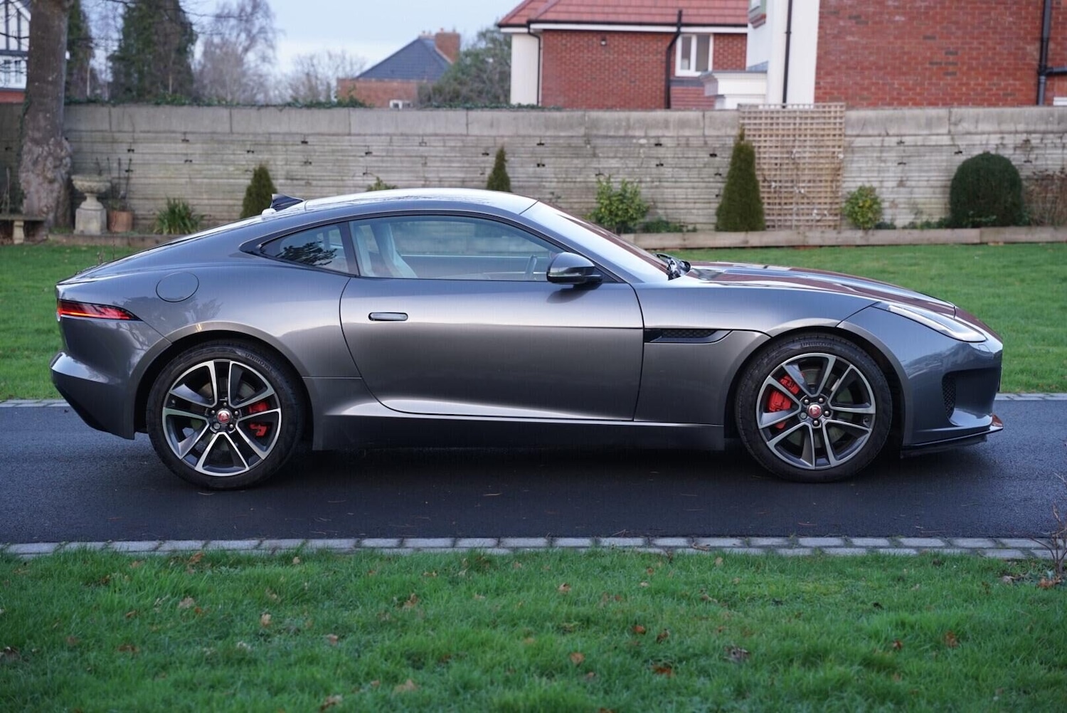 Used Jaguar F-Type 2017 for sale - 77541498: Photo 10