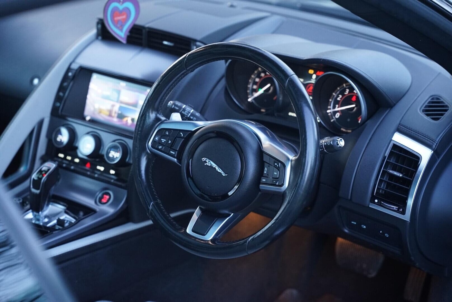 Used Jaguar F-Type 2017 for sale - 77541498: Photo 25