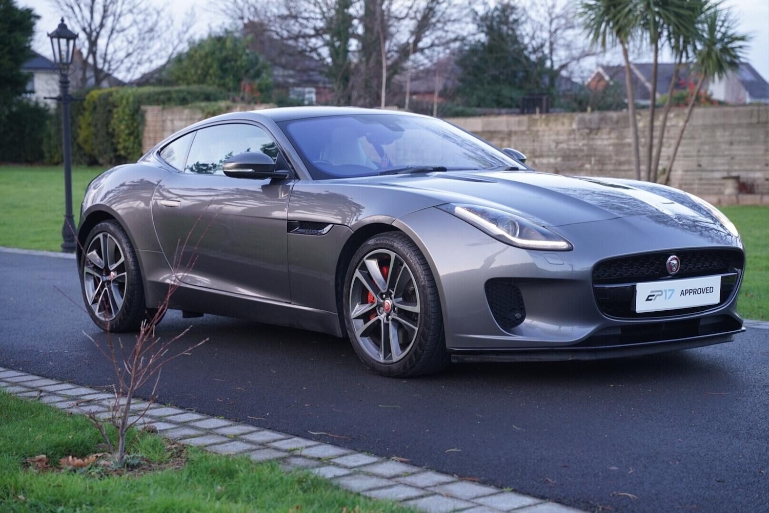 Used Jaguar F-Type 2017 for sale - 77541498: Photo 4