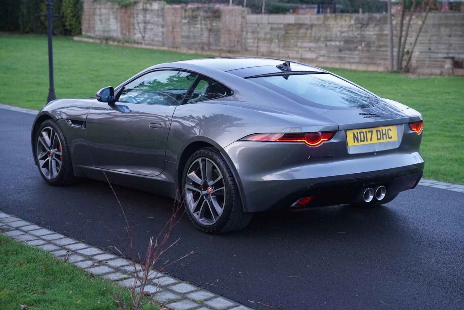 Used Jaguar F-Type 2017 for sale - 77541498: Photo 8