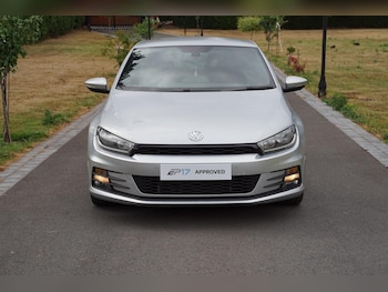 Used Volkswagen Scirocco 2015 for sale - 79423511: Photo