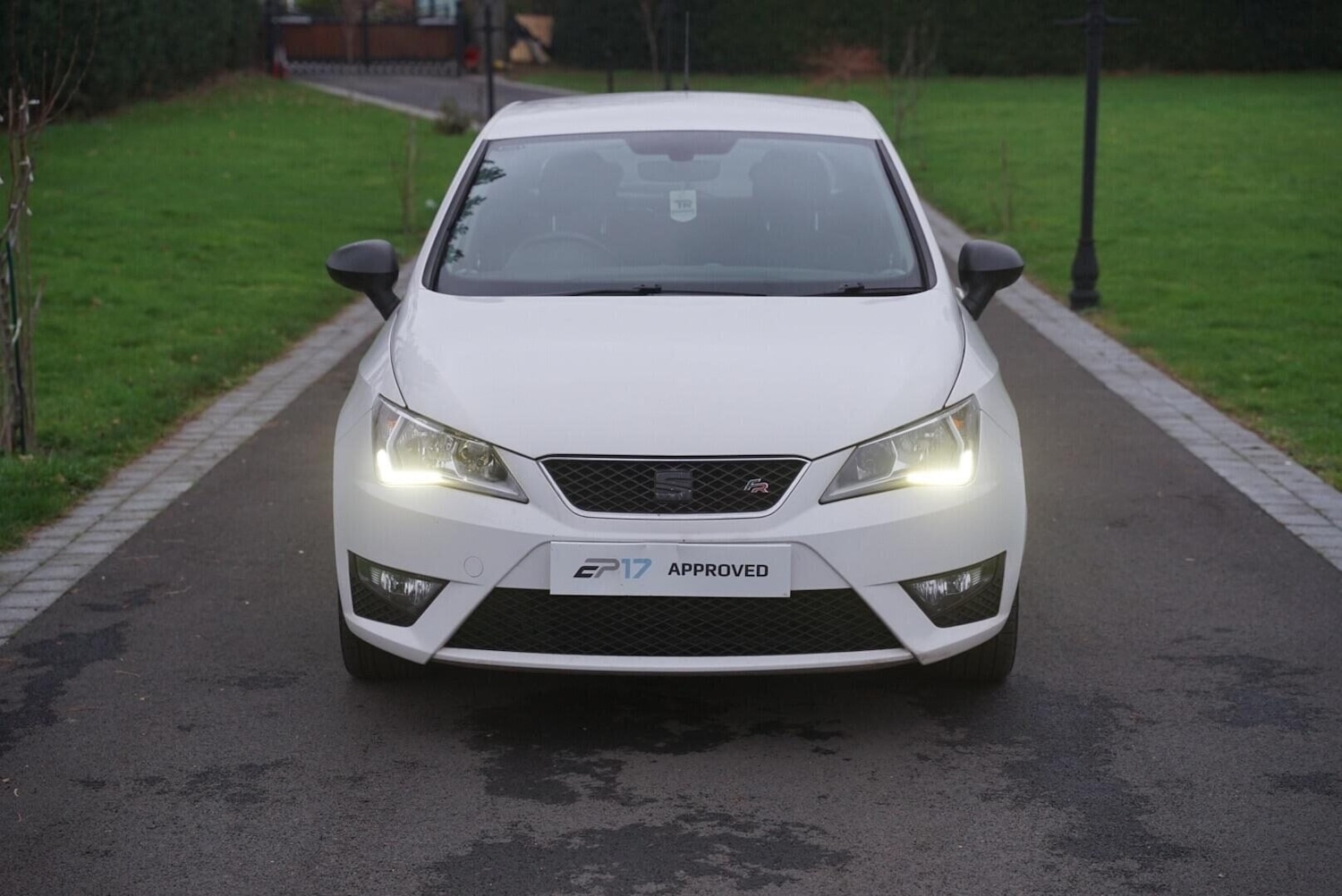Used SEAT Ibiza 2017 for sale - 77368051: Photo 2
