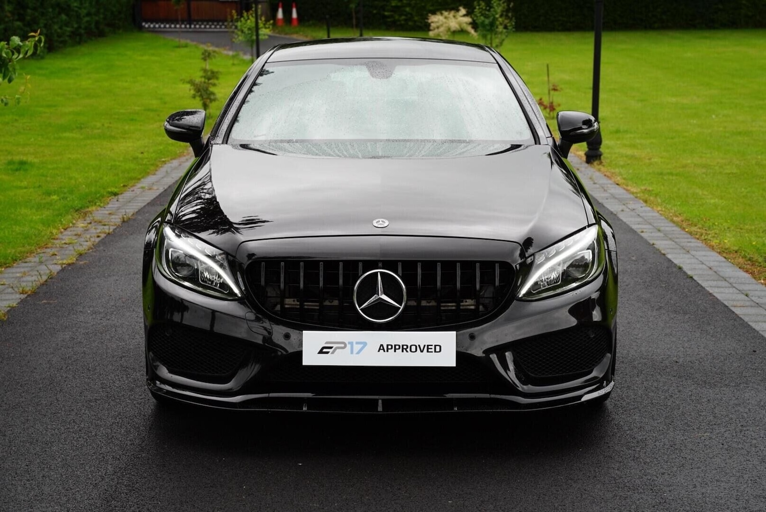 Used Mercedes-Benz C Class 2017 for sale - 76783155: Photo 2