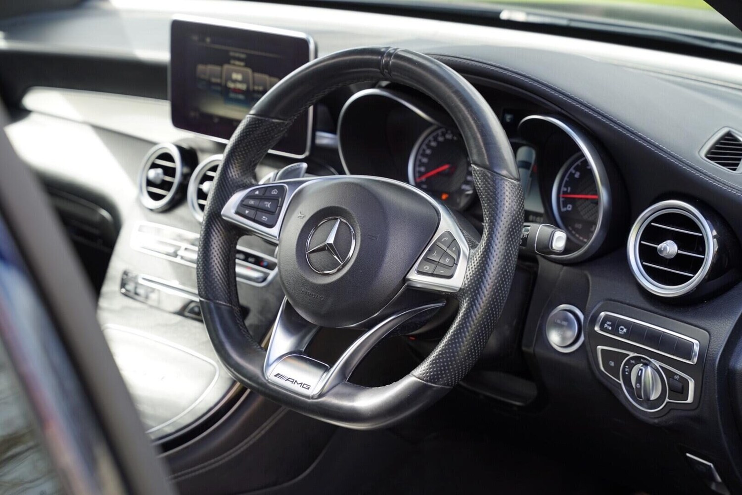 Used Mercedes-Benz GLC 2019 for sale - 78054357: Photo 34