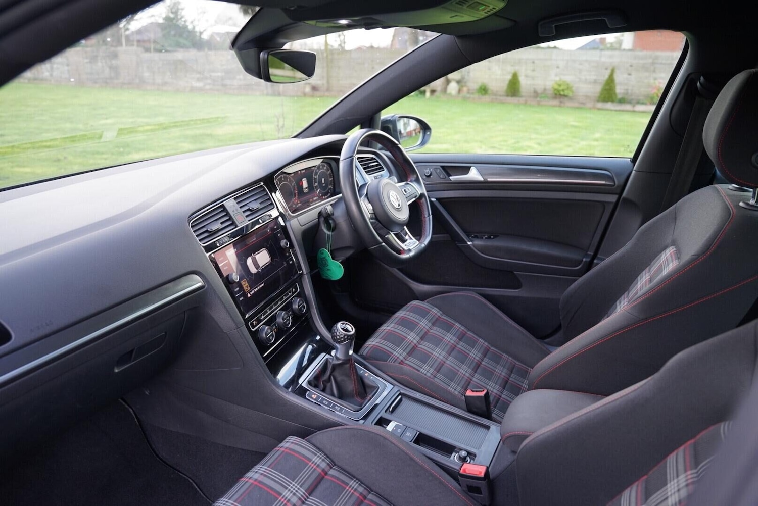 Used Volkswagen Golf 2019 for sale - 77897450: Photo 19