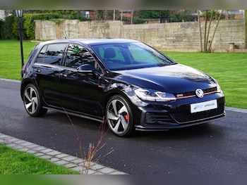 Used Volkswagen Golf 2019 for sale - 77897450: Photo