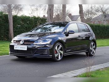 Used Volkswagen Golf 2019 for sale - 77897450: Photo