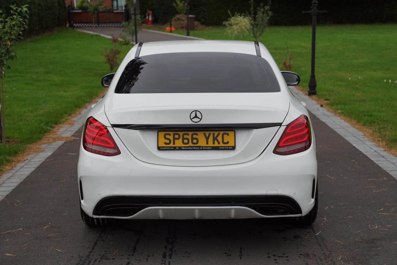 Used Mercedes-Benz C Class 2016 for sale - 76783144: Photo 11