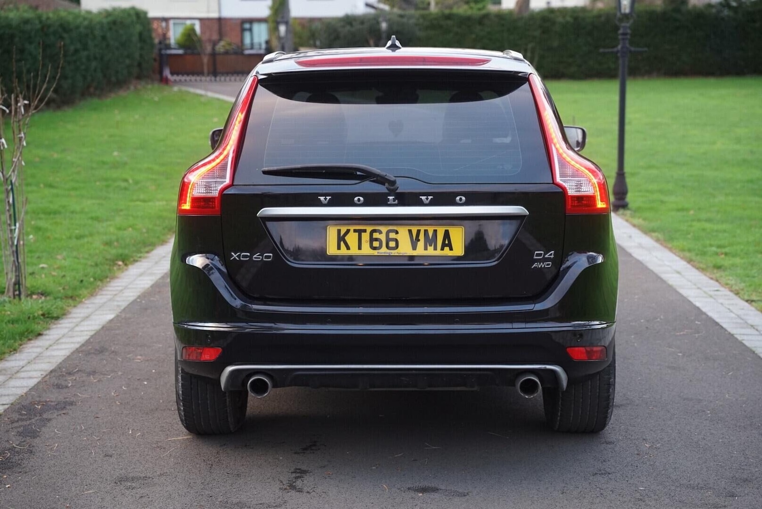 Used Volvo XC60 2017 for sale - 77048327: Photo 11