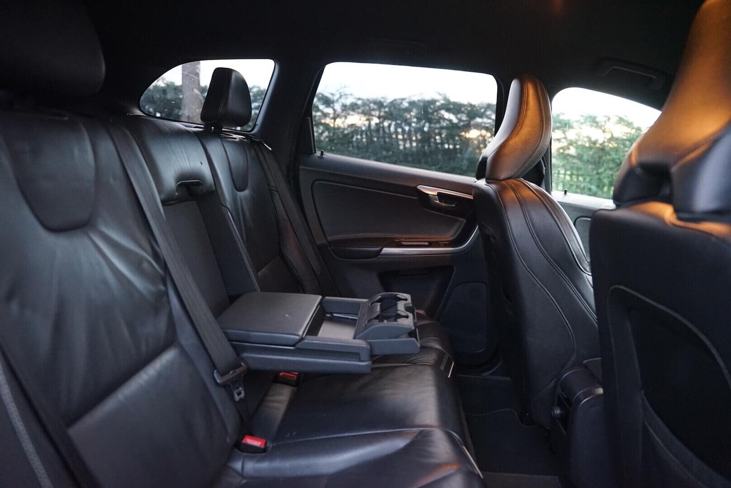 Used Volvo XC60 2017 for sale - 77048327: Photo 25