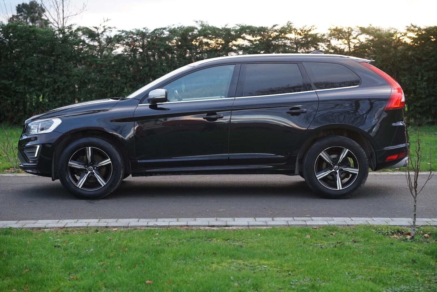Used Volvo XC60 2017 for sale - 77048327: Photo 9