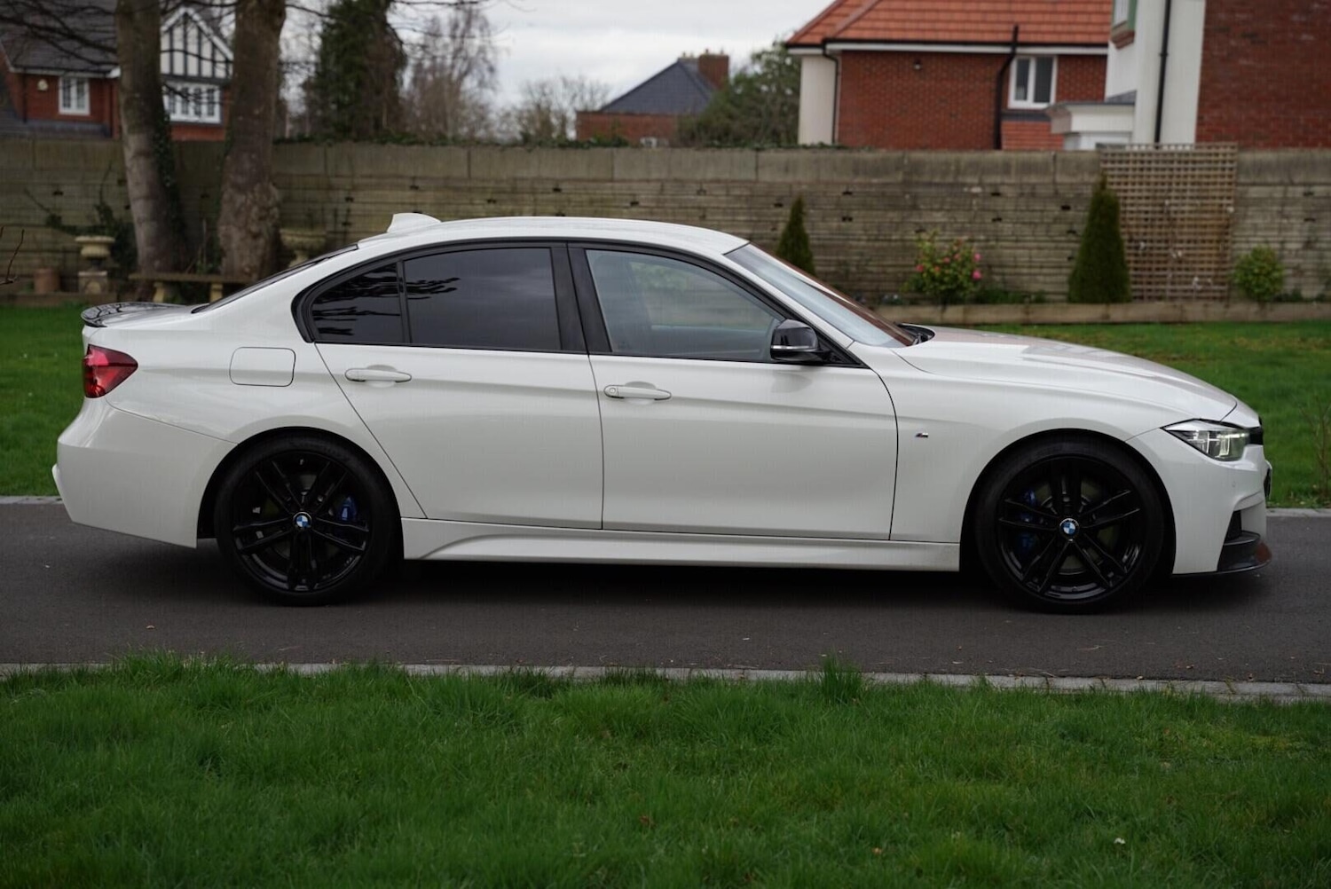 Used BMW 3 Series 2017 for sale - 77708690: Photo 9