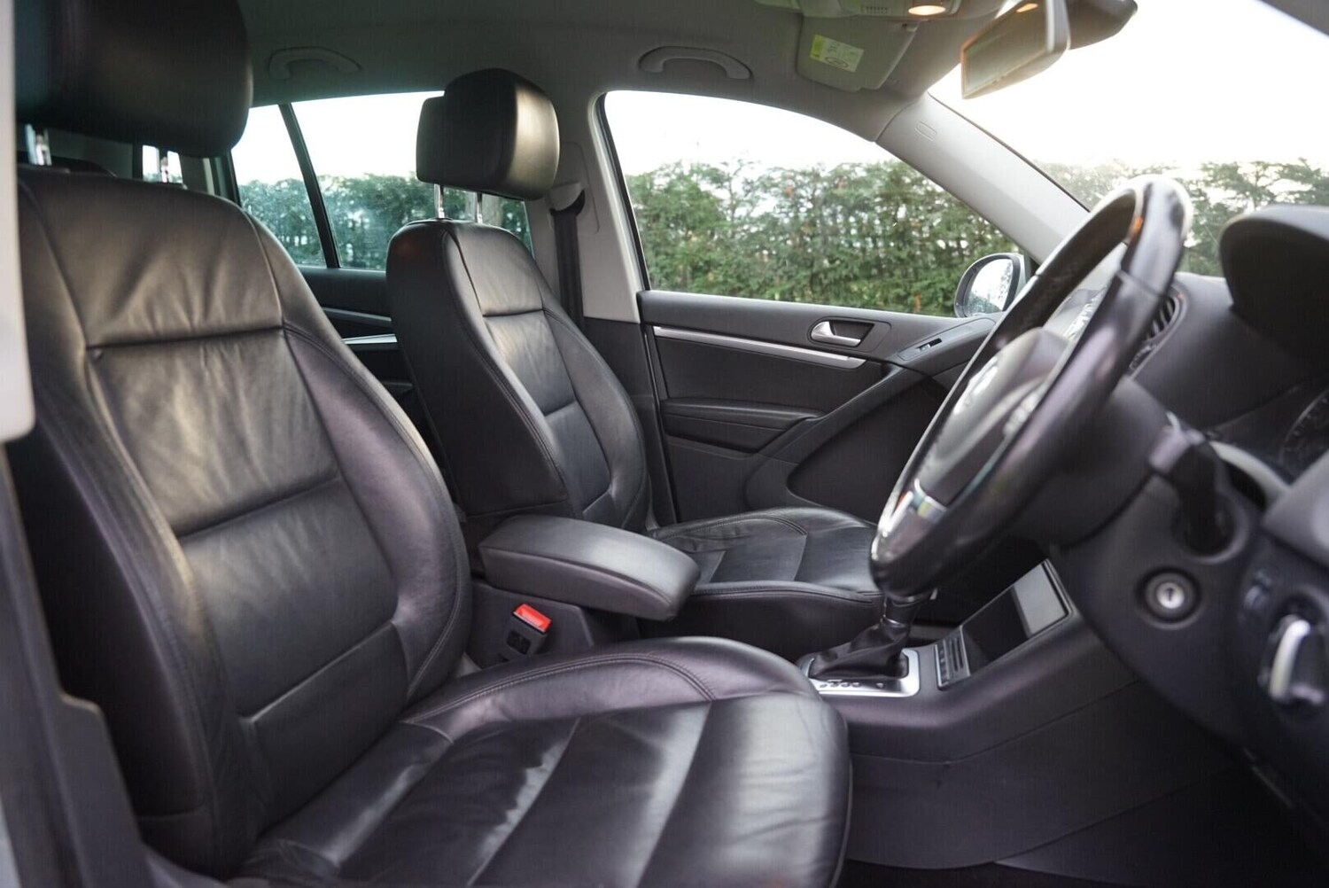 Used Volkswagen Tiguan 2014 for sale - 76783153: Photo 23