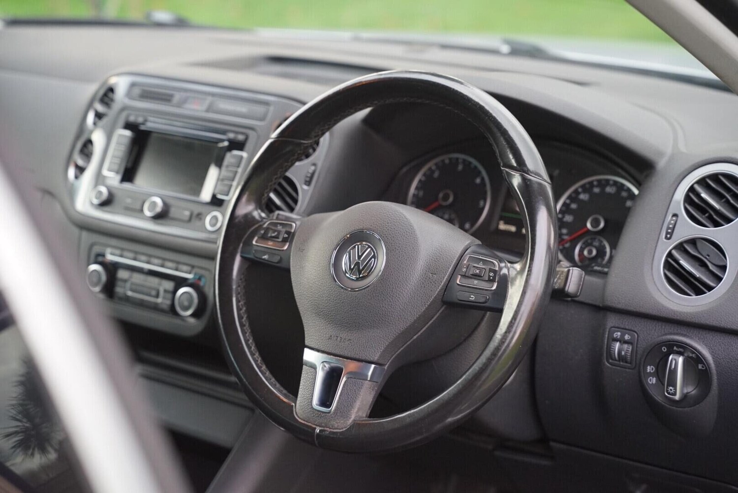 Used Volkswagen Tiguan 2014 for sale - 76783153: Photo 25