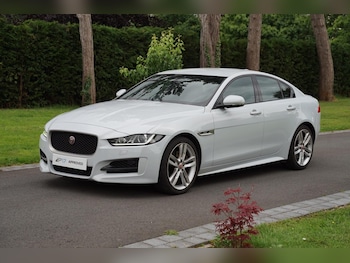 Used Jaguar XE 2019 for sale - 78897358: Photo