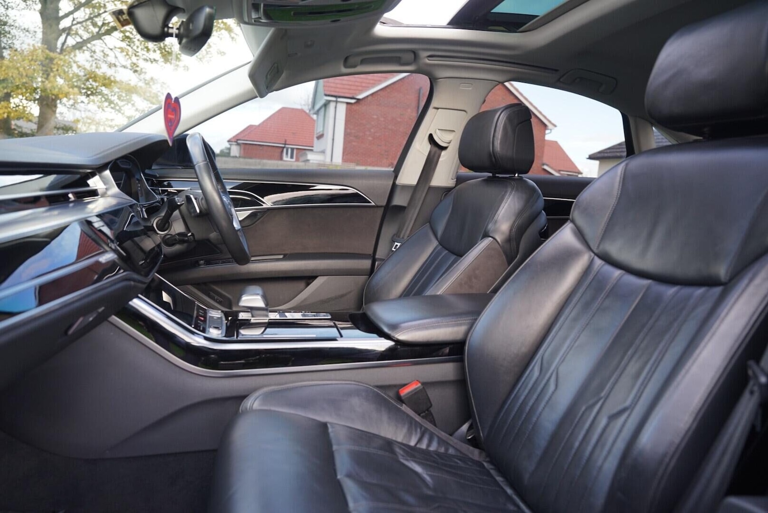 Used Audi A8 2018 for sale - 76783147: Photo 24