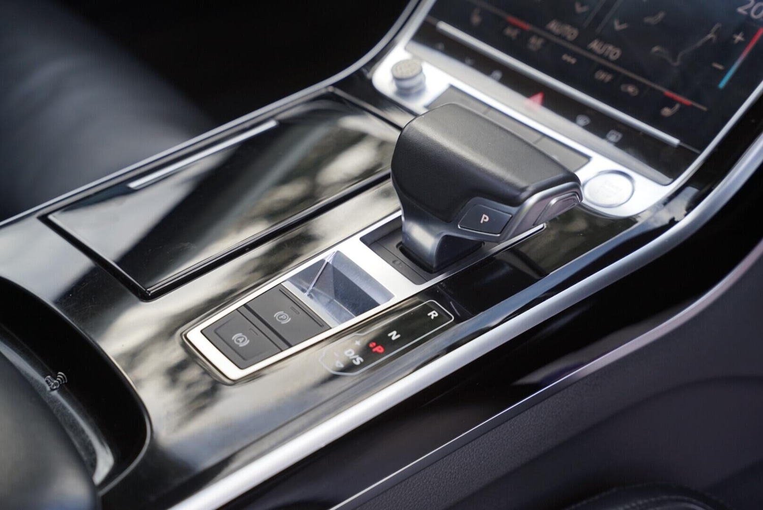 Used Audi A8 2018 for sale - 76783147: Photo 29