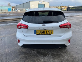 Used Ford Focus 2018 for sale - 77793114: Photo