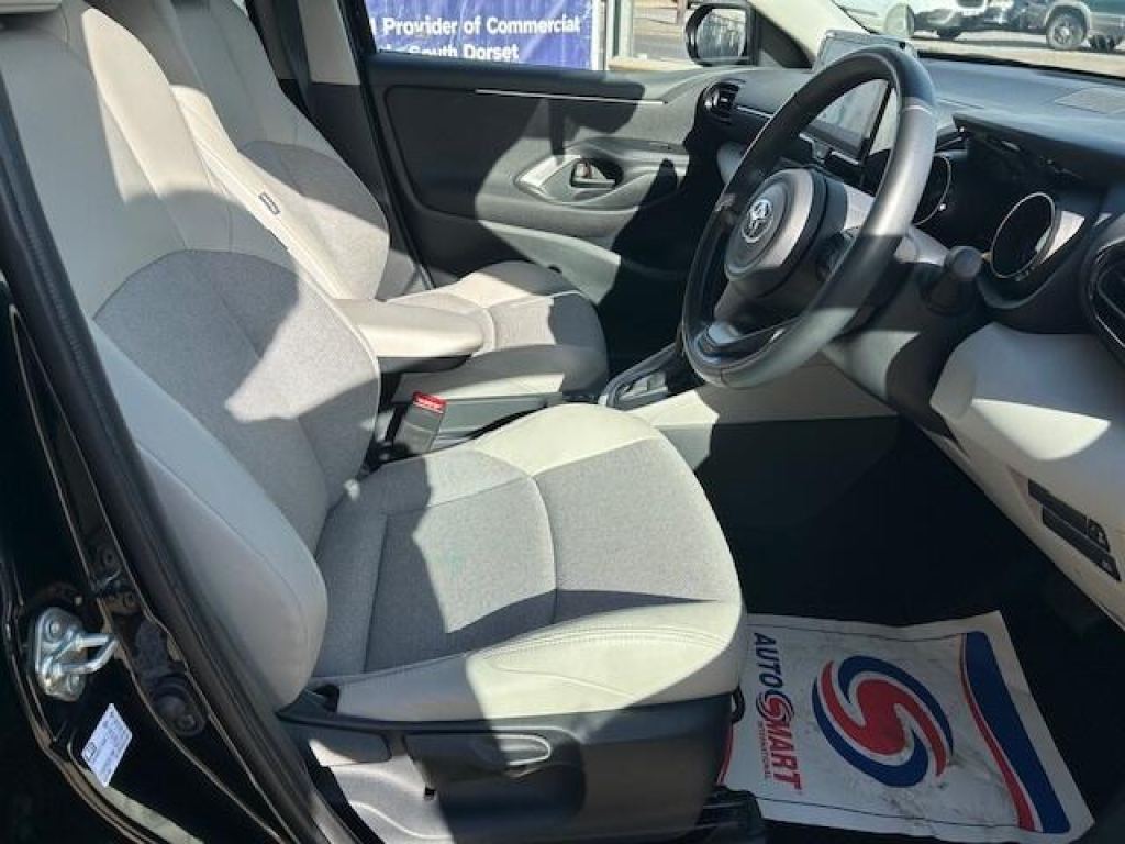 Used Toyota Yaris 2022 for sale - 76581181: Photo 11
