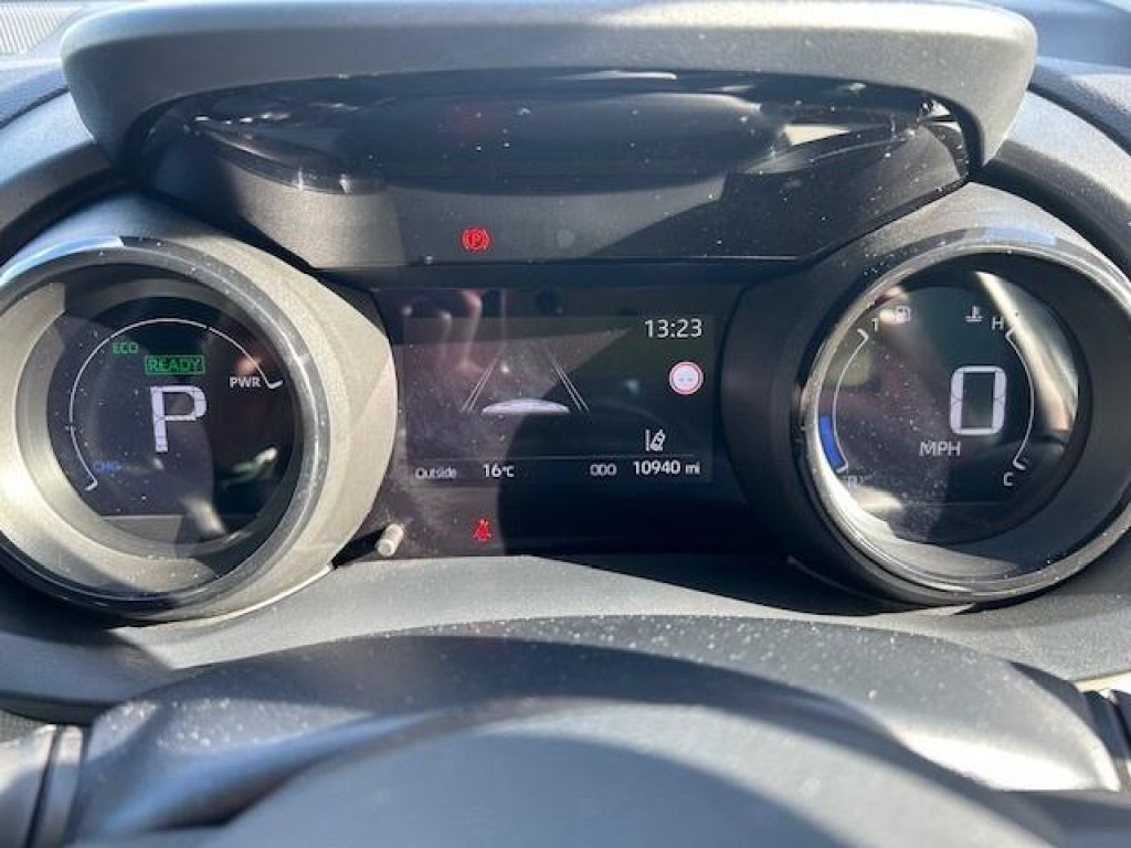 Used Toyota Yaris 2022 for sale - 76581181: Photo 12