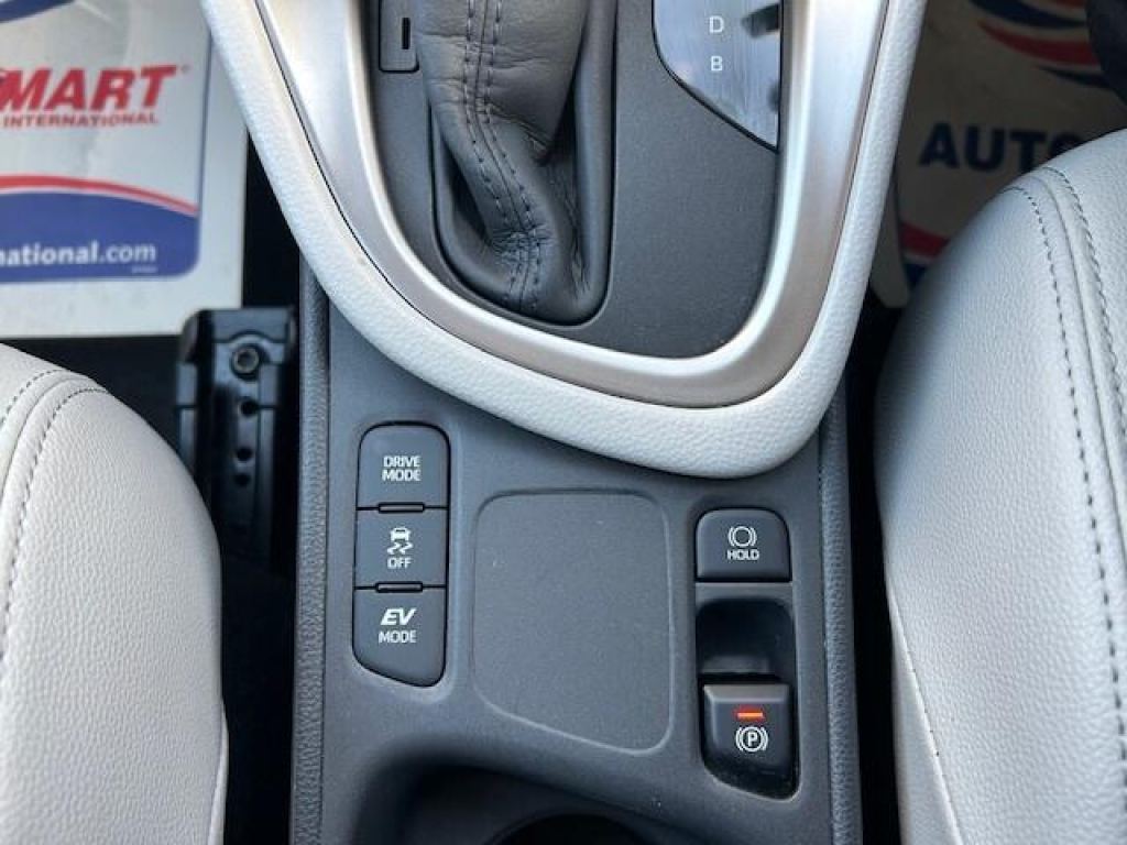 Used Toyota Yaris 2022 for sale - 76581181: Photo 15