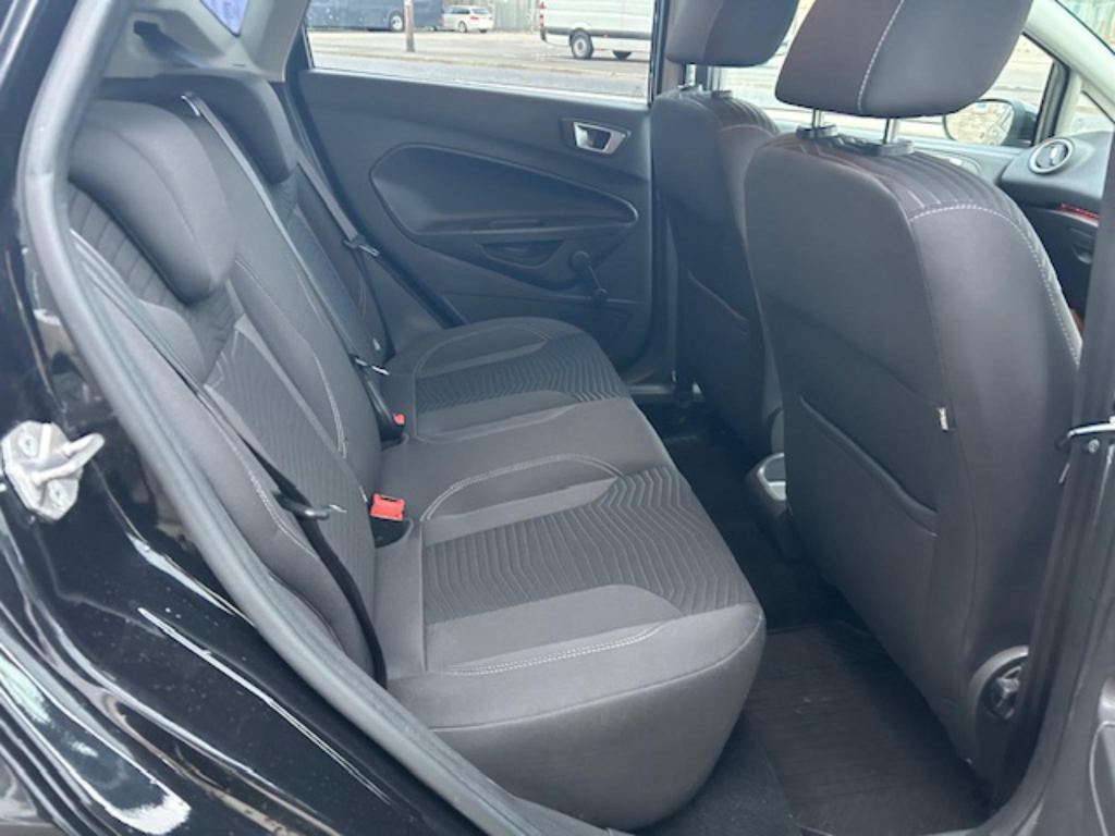 Used Ford Fiesta 2013 for sale - 77304055: Photo 10