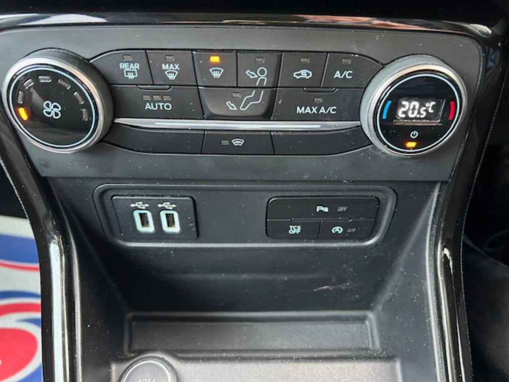 Used Ford Ecosport 2018 for sale - 76963801: Photo 15