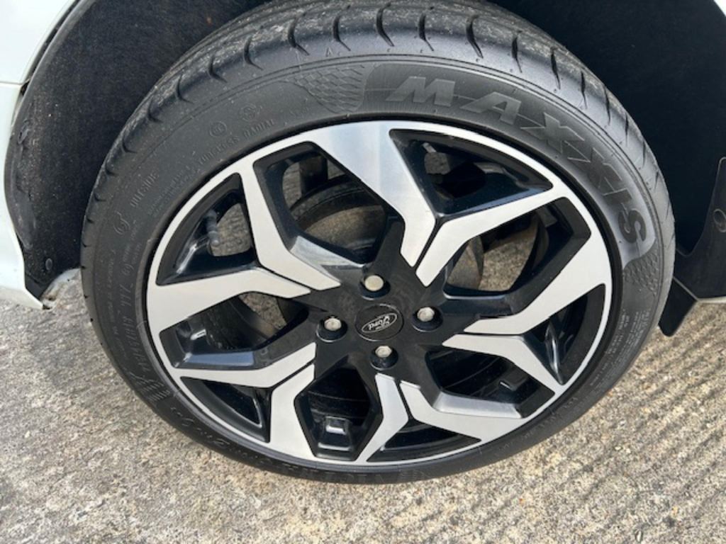 Used Ford Ecosport 2018 for sale - 76963801: Photo 25