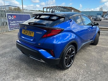 Used Toyota C-HR 2021 for sale - 78005842: Photo