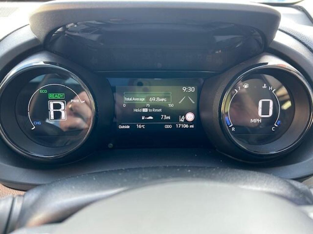 Used Toyota Yaris 2023 for sale - 76581184: Photo 15